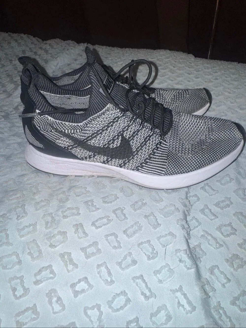 Nike Air zoom flyknit Mariah tennis shoes size 8